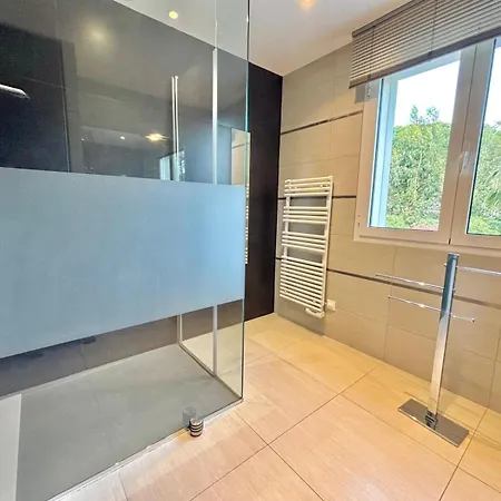 Maison De Vacance La Belle Holiday home *