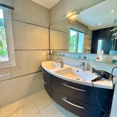 Maison De Vacance La Belle Holiday home *