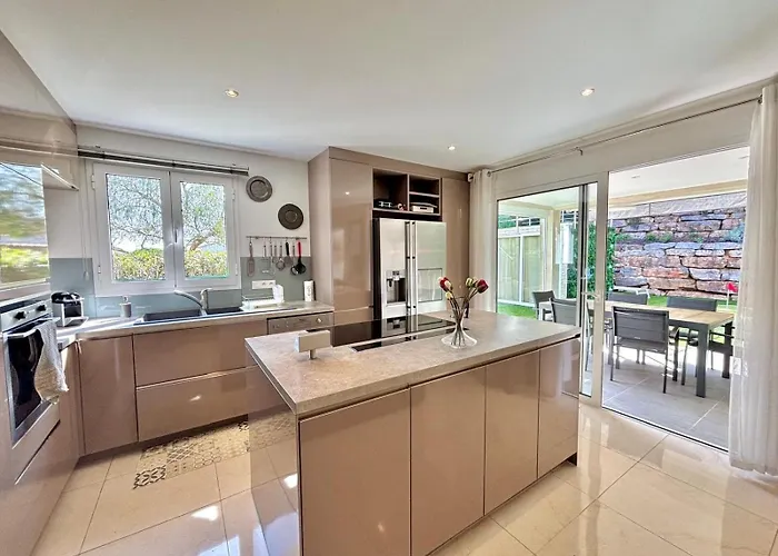 Maison De Vacance La Belle * Sainte-Maxime