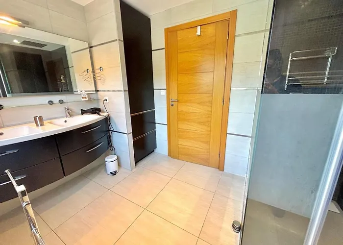 Сasa de vacaciones Maison De Vacance La Belle *