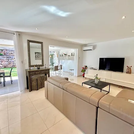 Maison De Vacance La Belle *