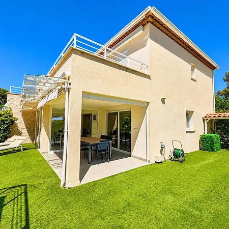Maison De Vacance La Belle Сasa de vacaciones *